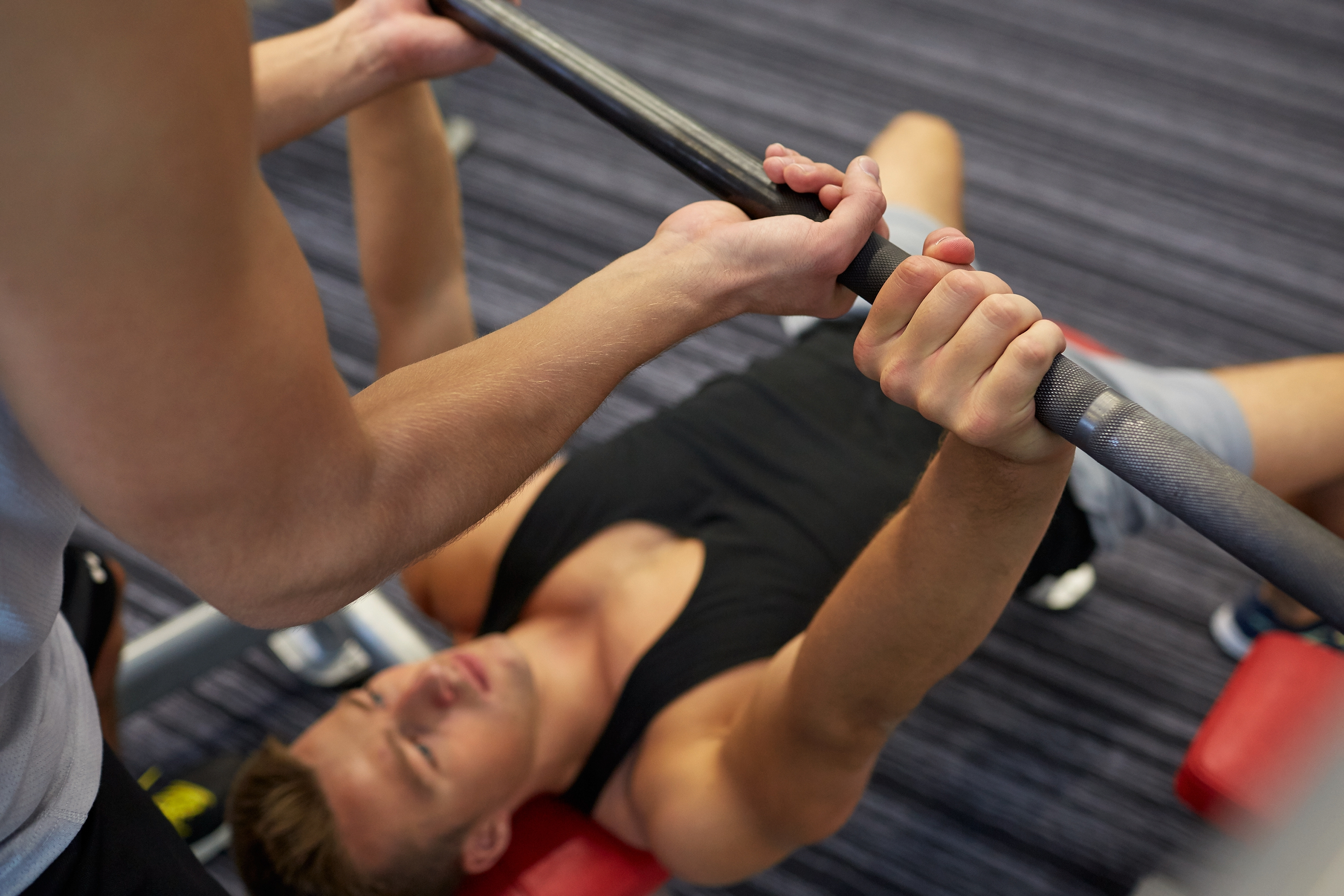 Alcanza tu nivel - Levantamiento de pesas: Consejos para tener un  entrenamiento más efectivo - PRO de Gloria